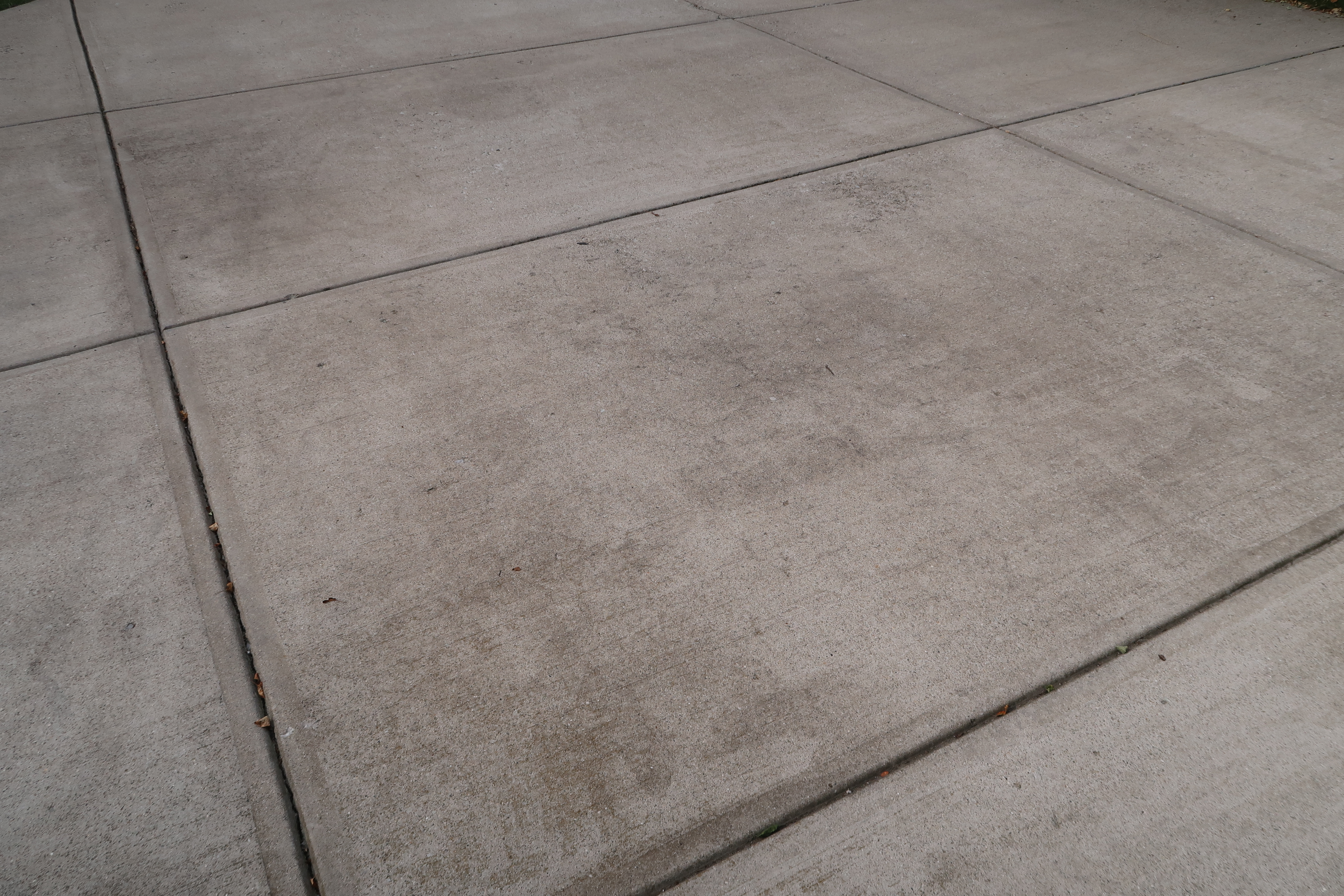 Dirty concrete before treatment